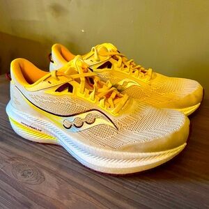 Saucony Triumph 21
